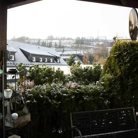 Bergkristall direkt am Bikepark und Skigebiet, 2 Schlafzimmer, Terrasse, abschließbarer Keller Winterberg Exterior foto